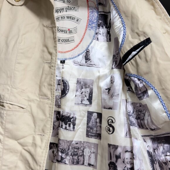 St. Martins Beige Trench Coat with Photo-Print Lining – Size 36 - Picture 2 of 3